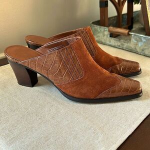 Women’s Coach and Four Shoes